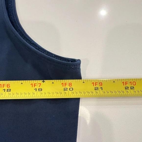 Charter Club Navy Sleeveless Top Like New - Picture 8 of 10